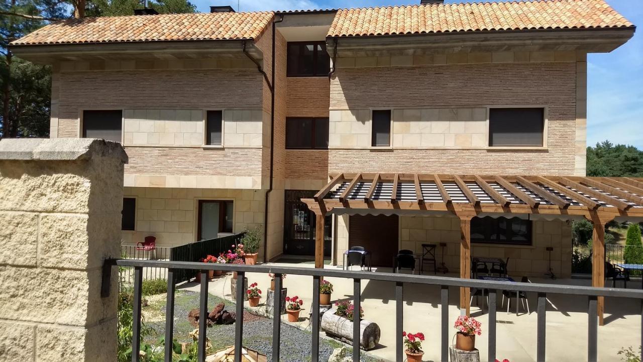 Hotel Rural El Nido De Pinares Navaleno Eksteriør billede